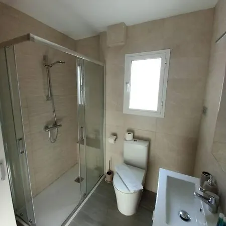 Apartment Family Flat Close To The Centre-v-estrell Malaga